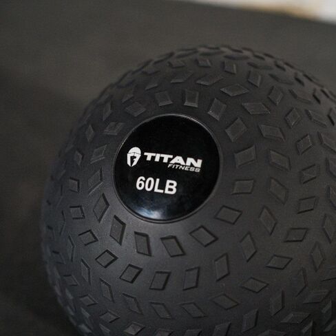 Titan Fitness Rubber Tread Slam Ball ، Loons Dead ، تمرين الوزن - رمي ، الصيد ، Slam ، Twist in Kuwait
