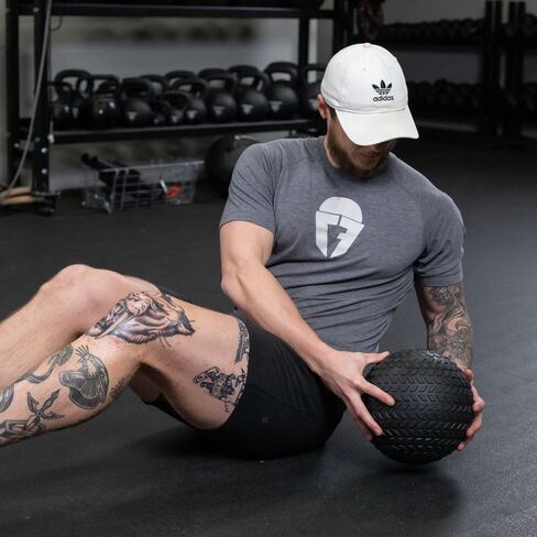 Titan Fitness Rubber Tread Slam Ball ، Loons Dead ، تمرين الوزن - رمي ، الصيد ، Slam ، Twist in Kuwait