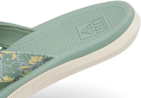 Reef Women's Santa Ana Flip-Flop, Vintage Indigo, 9 in Saudi Arabia