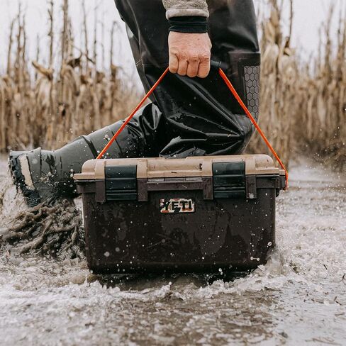 yeti loadout 60 spox case case ، tan in Saudi Arabia