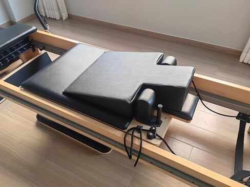 إسفين كبير منجد ، معدات تمارين لمصلح بيلاتيس ، وسادة التمرين للبلااتيس ، مثالية للرياضيين والعلاج الطبيعي ، صالة الألعاب الرياضية أو الاستوديو بيلاتيس. in Kuwait