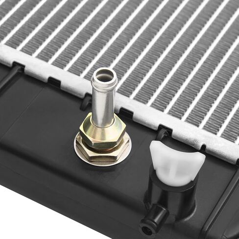 Aluminum Radiator W/Oil Cooler Compatible for 2000-2006 Toyota Tundra Base Limited SR5 4.7L V8 Replace# CU2321 TO3010187 TO3010299 in Saudi Arabia