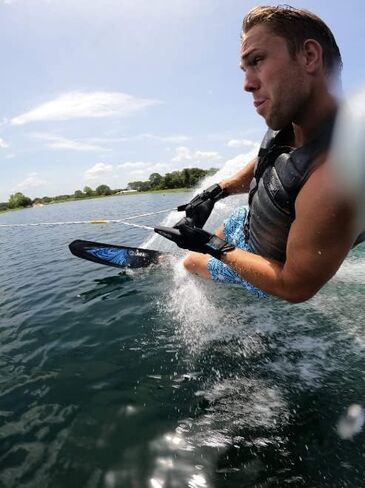 HO Carbon Omni Slalom Waterskis Carbon/Blue 65in in Saudi Arabia