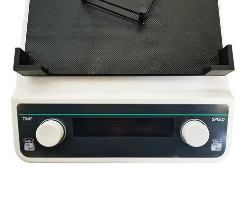 شاكر صفيحة صغيرة من الألواح الدقيقة للصفائح الدقيقة للوحة ELISA/لوحة ثقافة الأنسجة العميقة*4 مع RPM مجموعة من 500 إلى 1200 دورة في الدقيقة 10RPM in Kuwait