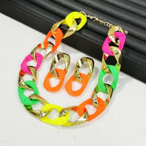 WCRAZYE Boho Chunky Necklace Earrings Set for Women Colourful Acrylic Chunky Statement Necklace Cuban Link Chain Collar Necklace Retro Neon 80s Jewelry in Kuwait