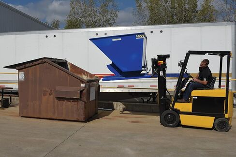 Vestil D-100-LD Steel Light Duty Dumping Hopper 1 Cubic Yard 2000 LB. السعة الأزرق in Saudi Arabia