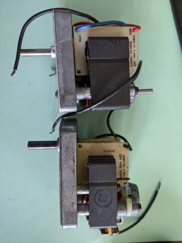 #us الكثير من 2 4702 50 W/Brake - 5197 286 NO BRAKE in Kuwait