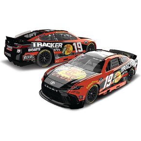 Lionel Racing Martin Truex Jr. 2024 Bass Pro Memory Lane No. 19 Arc 1:64 Scale Ht Diecast Car in Kuwait