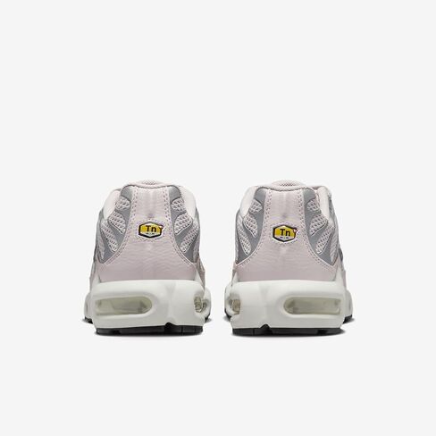 Nike Air Max Plus Women’s Shoes (DZ3671-100 ، White/Black/Picante Red/Citron Pulse) in Saudi Arabia