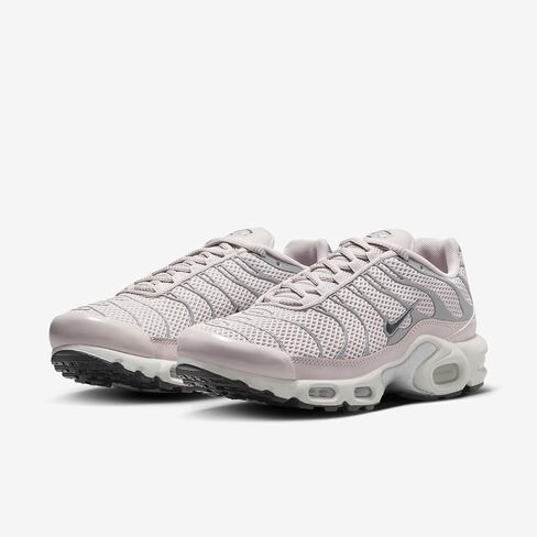Nike Air Max Plus Women’s Shoes (DZ3671-100 ، White/Black/Picante Red/Citron Pulse) in Saudi Arabia
