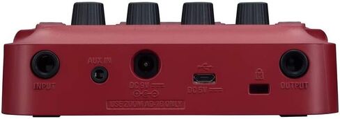 Zoom B1 Four Guitar Multieffects Processor + Premium Max AA (4 Pack) + Cable ، 10 ft. in Saudi Arabia