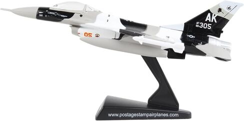 Daron Postage Stamp PS5602 USAF F-35 الإصدار A ، Lightning II ، 1/144 SCALE DIECAST MODEL مع حامل in Kuwait