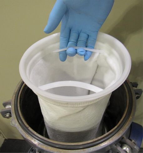 PRMFiltration #2 Size 1 Micron Liquid Filter Bags, 50 Pack, Polyester Felt with Polypropylene Rings, 7-1/16" Diameter x 32" Length, 4.4 Sq. Ft. Surface Area, Welded Seam for Industrial Filtration in Saudi Arabia