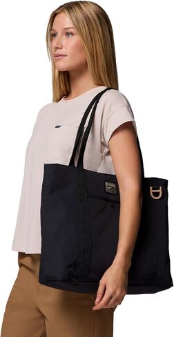 Columbia Cottonwood Creek Tote in Saudi Arabia