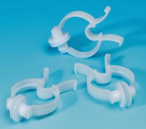 Noseclips in Saudi Arabia