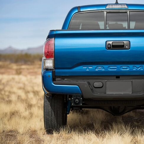 4 Way Flat to 7 Way RV Trailer Adapter with Mounting Bracket Black in Kuwait