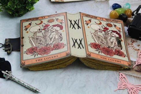 كتاب تعويذة فارغ من الظلال مجلة جلدية عتيقة مع حجر شبه كريم - إغلاق القفل، 200 صفحة من ورق حافة سطح السفينة العتيق - مجلة جريمويري، مجلة تعويذة الساحرة للرجال والنساء in Kuwait