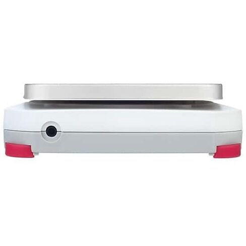 OHAUS CX5200F CX Compass Series Portable Balance ، 5200 G × 1 G مع حالة حمل in Kuwait