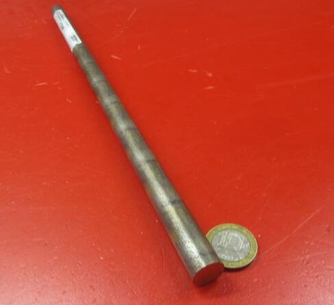 ضخم 932 قضيب الجولة البرونزية .375 "قطر × 13.00" طول 1 جهاز كمبيوتر. in Saudi Arabia