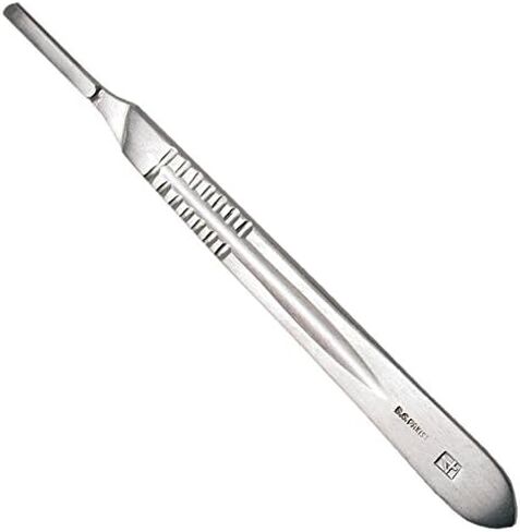 100pcs #22 شفرات scalpel + مقبض #4 مناسبة ل dermaplaning dental cynamed in Saudi Arabia