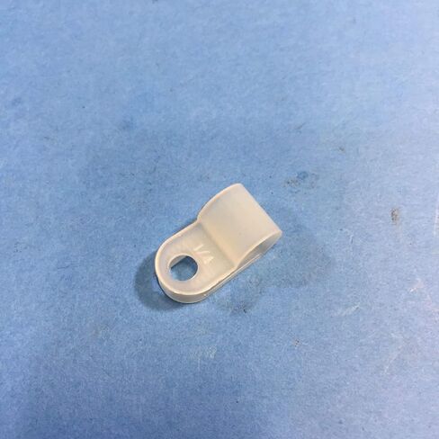 Panduit CCS25-S8-C Bag of 100 Fixed Diameter Clamps in Saudi Arabia