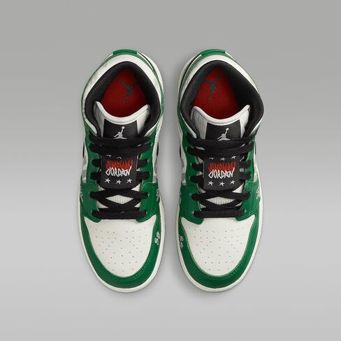 Air Jordan 1 Mid SE Big Kids 'أحذية (HF3200-300 ، Pine Green/Black/Team Orange/Sail) in Saudi Arabia