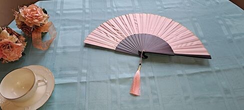 البحر الأزرق الأزرق العميق 9 بوصات قابلة للطي مع شرابة باللون الأزرق in Kuwait