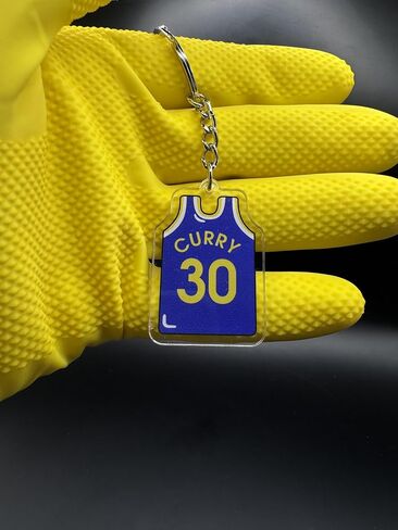سلسلة Keychain لاعب كرة السلة - Hoops Stars الأيقونية هدية قابلة للتحصيل للجماهير والرجال والنساء والجمع - الملحقات الرياضية in Kuwait