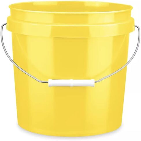 House Naturals 2 جالون دلاء بلاستيكية أسود وصفراء بدون أغطية BPA ، درجة خالية من الطعام المصنوعة في الولايات المتحدة الأمريكية (حزمة 2) in Kuwait