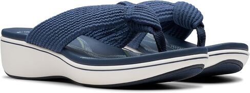Clarks Women's BreezeRae Erin Cloudsteppers Flat Sandal in Saudi Arabia