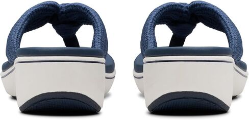 Clarks Women's BreezeRae Erin Cloudsteppers Flat Sandal in Saudi Arabia