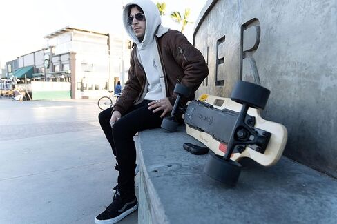 38 "Hurricane Electric Longboard التزلج الإلكترونية in Kuwait