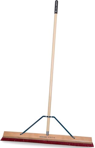 36" Heavy Duty Outdoor Push Broom with 60" Handle. Ideal for Ashpalt, Concrete & Heavy Debris. Durable American Made Steel Brackets-Stainless Steel Hardware. No Plastic. 100% Made in The USA. in Kuwait