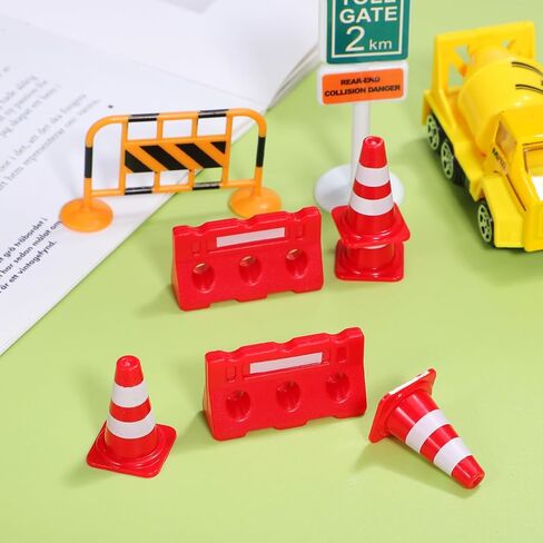 NUOBESTY 24PCS MINI TRAIVE TRAVERS CANES and FENS in Kuwait