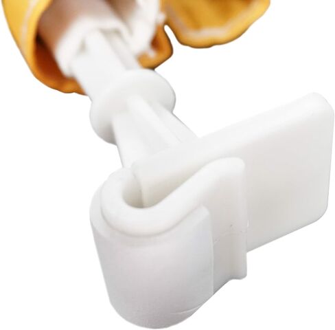 Fanmats University of Illinois Ambassador Car Plars - 2 Pack Mini Auto Flags ، 4in x 6in. in Kuwait