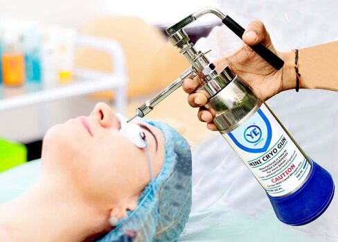 Mini Cryo Gun Liquid Nitrogen Sprayer Can for Dermatology Cryo Spray Cryo Container Capacity 300ml by Yashika Ent in Saudi Arabia