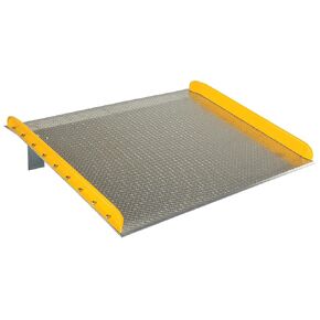 Vestil TAS-15-7260 الألومنيوم Dock Board Curb 72 in. × 60 بوصة. 15000 رطل سعة الفضة/الأصفر in Kuwait
