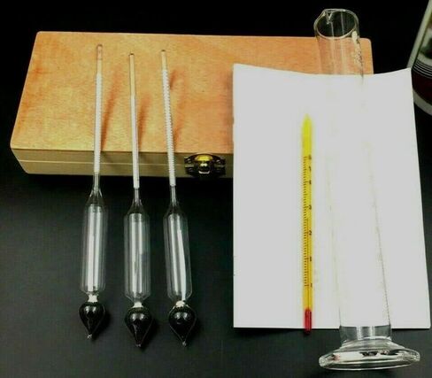 5 قطع معادلة الكحول مجموعة مخطط الكحول الدقيق 0-100 ٪ ABV ، للروح والأرواح قمر القمر اختبار الخمور مع مربع تخزين خشبي اختبار جرة جرة (صندوق خشبي) in Kuwait