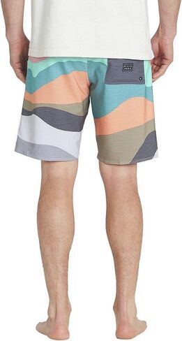 Billabong Men's Standard Sundays Pro Boardshort in Saudi Arabia