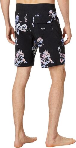 Billabong Men's Standard Sundays Pro Boardshort in Saudi Arabia