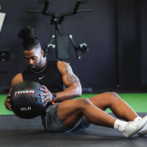 Titan Fitness LB Soft Shell Medicine Ball مع قبضة صفيحة من Poly-Composit in Kuwait