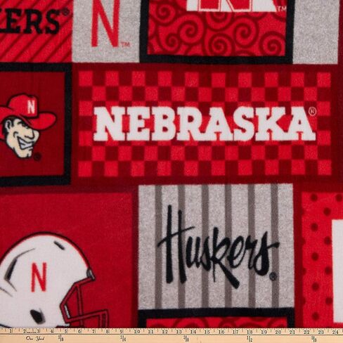 NCAA Nebraska Cornhuskers College Patch Fleece ، النسيج من الفناء in Kuwait
