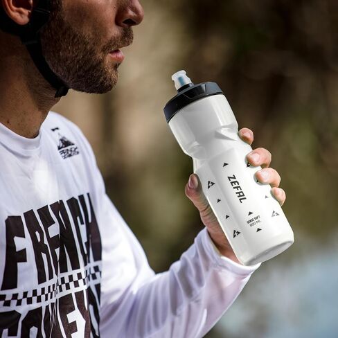 Zefal Sense Soft 80 Bike Mater Bottle-800 مل (27 أوقية)-أبيض-قبعة وناعمة ، صمام قابل للإزالة سهلة التنظيف ، polyplene خالية من BPA ، البولي بروبيلين بدون رائحة ، خفيفة الوزن ومتوافقة مع القفص in Kuwait