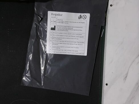 Xindojuz 2 PCS Pool Glove اليد اليسرى ، 3 البلياردو المتين قفازات SNOOKER احترافية جديلة القفازات الرياضية القفازات الأحجام الشعبية للرجال والنساء (أسود) in Kuwait