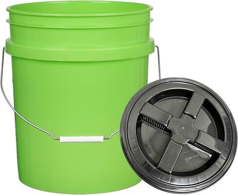 House Naturals 5 جالون فائدة مصنوعة في الولايات المتحدة الأمريكية لايم دلو البلاستيك الأخضر مع المسمار على الهواء ضيقة حشية مزدوجة (3 عبوات) in Kuwait