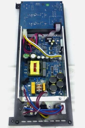 وحدة مكبر الصوت Lase K.2 مخصصة لـ QSC K12.2 ، K10.2 ، K8.2 مكبرات الصوت (110 فولت) in Saudi Arabia