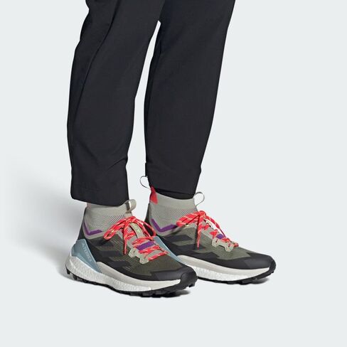 Adidas Free Hiker 2.0 أحذية المشي لمسافات طويلة الرجال ، الأزرق ، الحجم 9 in Kuwait