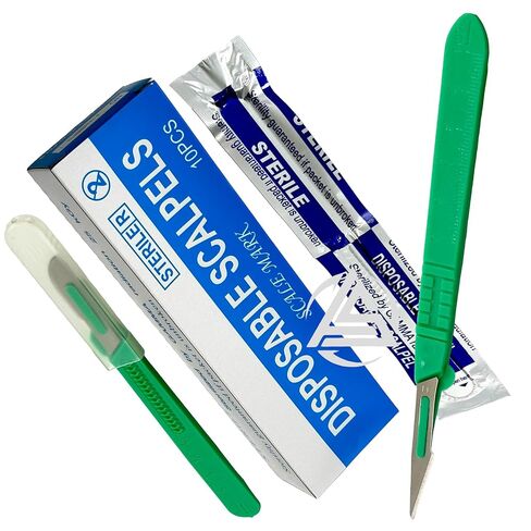Sterile #11 Disposable Scalpels with Plastic Handle and Measuring Ruler Feature (0cm to 6cm) Individually Foil Wrapped (4) in Kuwait