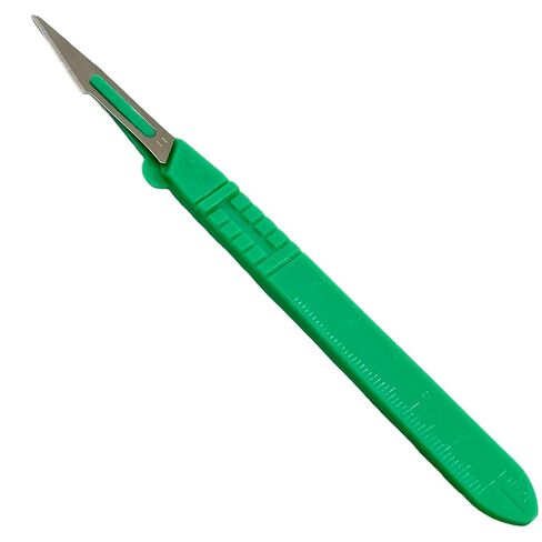 Sterile #11 Disposable Scalpels with Plastic Handle and Measuring Ruler Feature (0cm to 6cm) Individually Foil Wrapped (4) in Kuwait