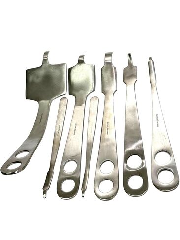 Hohmann Orthopedic Retractor Set of 7 Pieces Tissue Retractor - German Stainless Steel in Kuwait